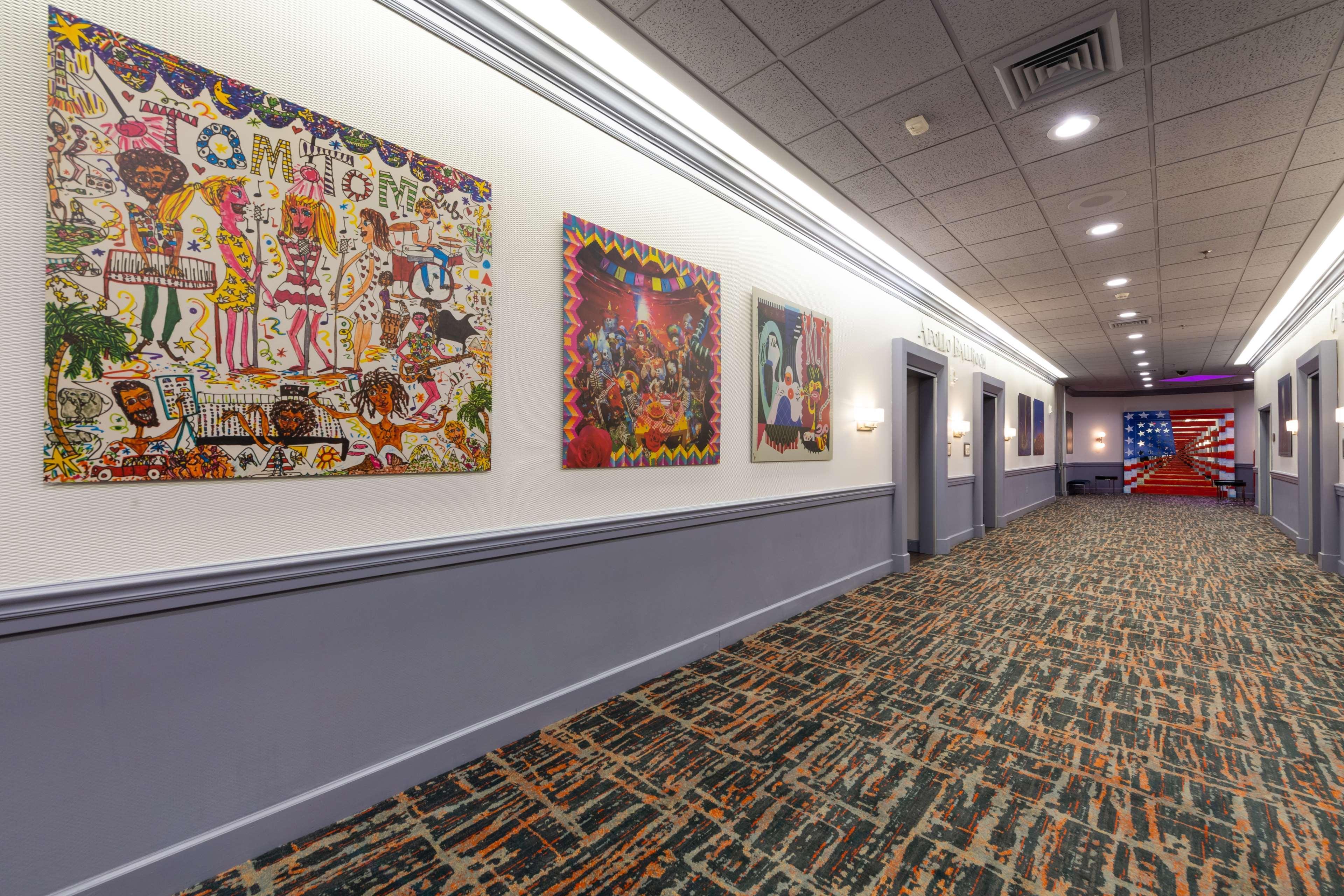 The Verve Boston Natick, Tapestry Collection By Hilton Eksteriør billede
