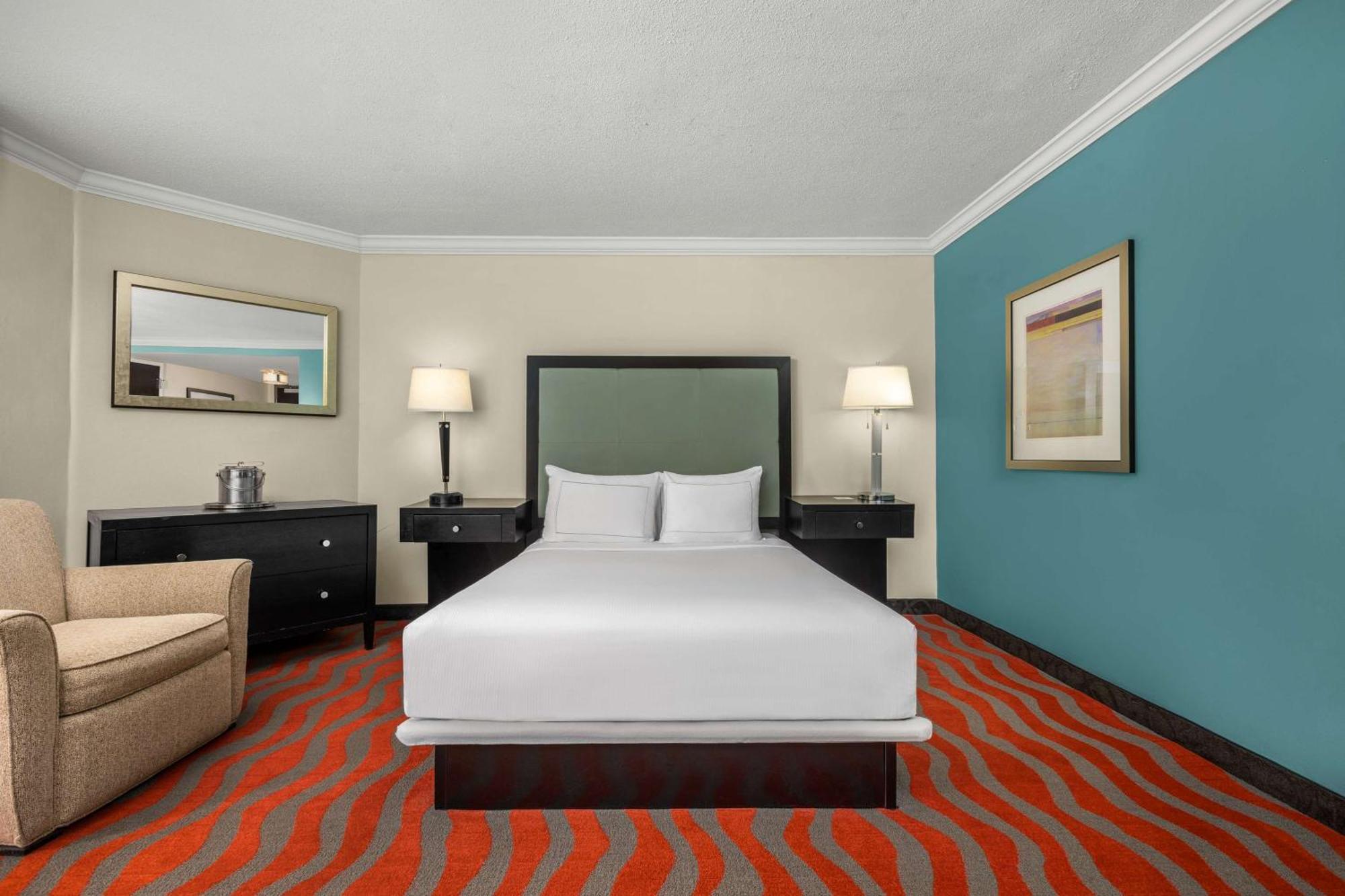 The Verve Boston Natick, Tapestry Collection By Hilton Eksteriør billede