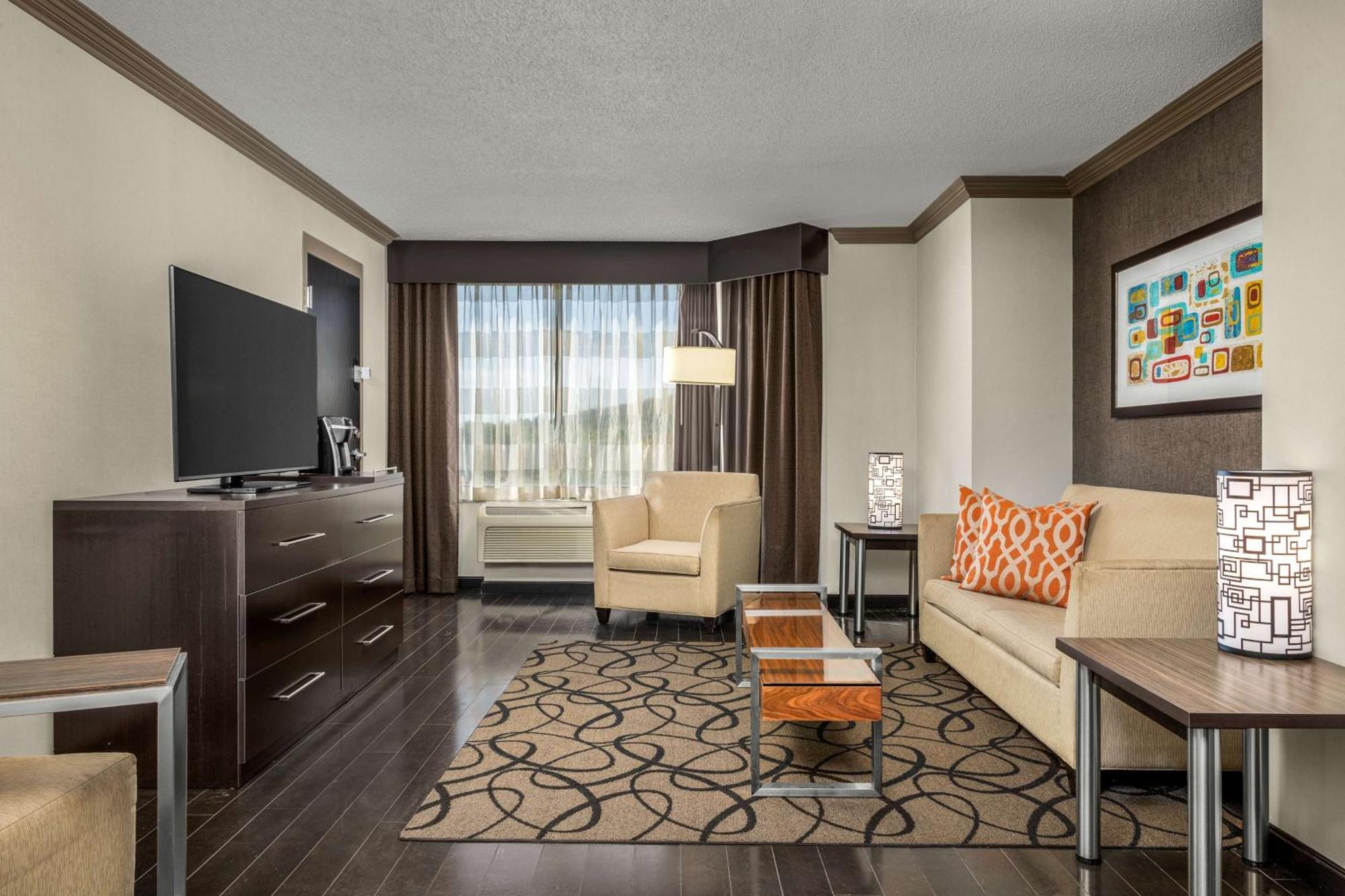 The Verve Boston Natick, Tapestry Collection By Hilton Eksteriør billede